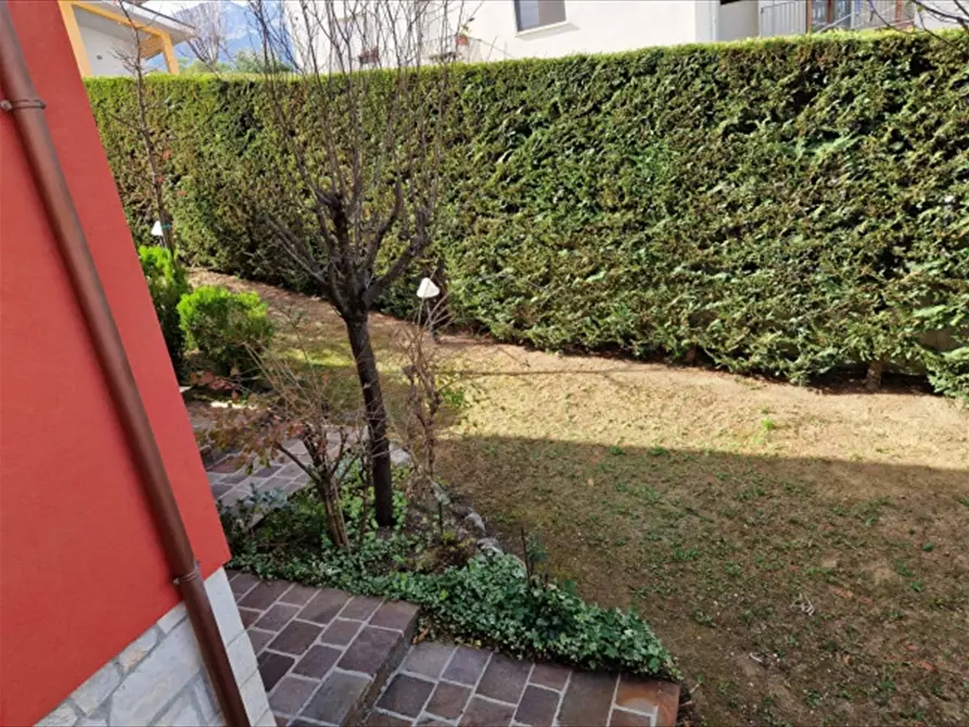 Immagine 12 di Villa in vendita  in Contrada Santone a Isola Del Gran Sasso D'italia