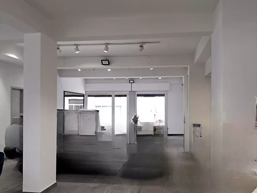 Immagine 4 di Locale commerciale in vendita  in via Archi a Trapani
