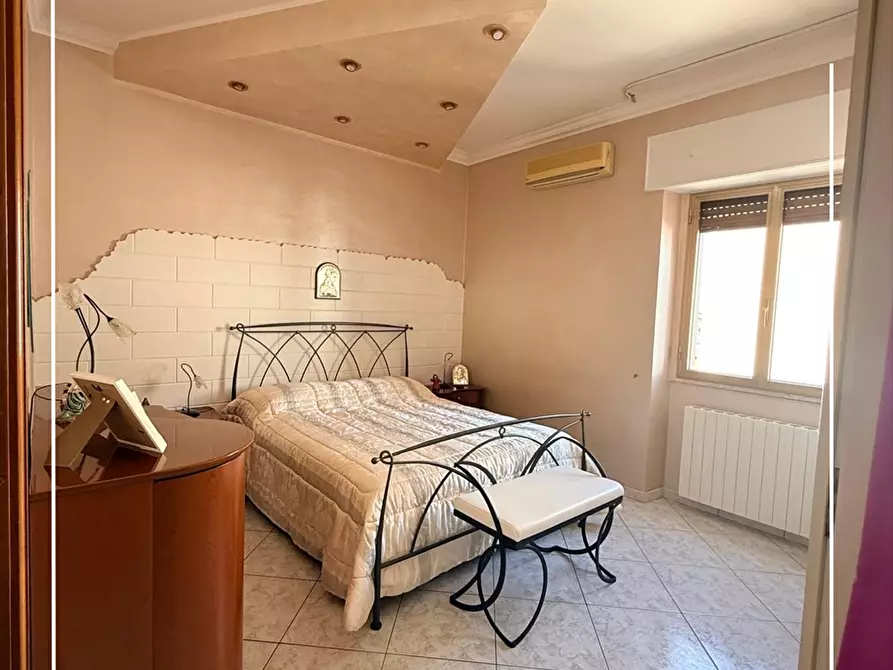 Immagine 11 di Appartamento in vendita  in VIA PASCOLI  a Taranto