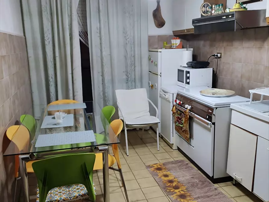 Immagine 6 di Appartamento in vendita  in Via San Ferdinando  a Cerignola