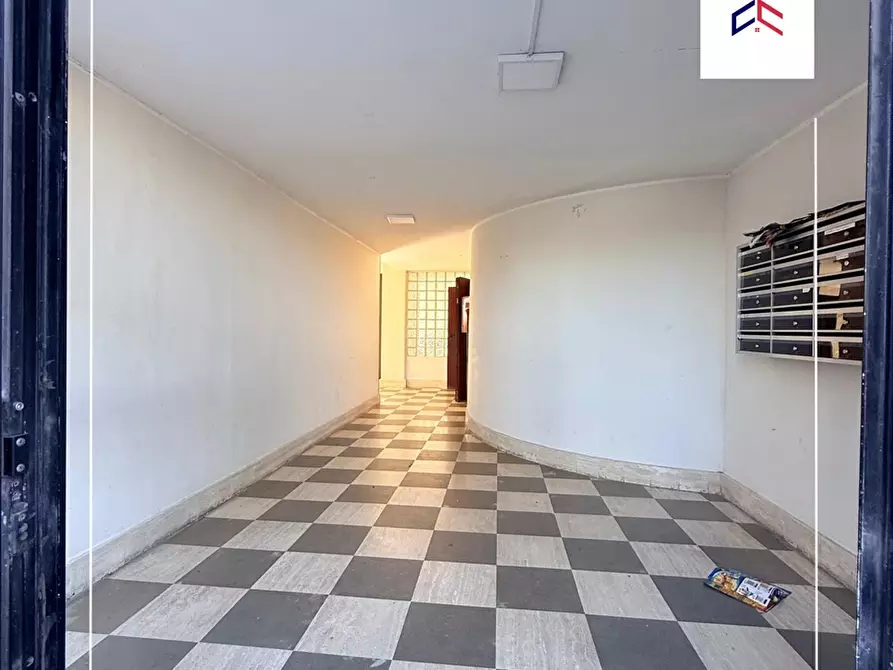 Immagine 3 di Appartamento in vendita  in piazza tedesco 3 a Taranto