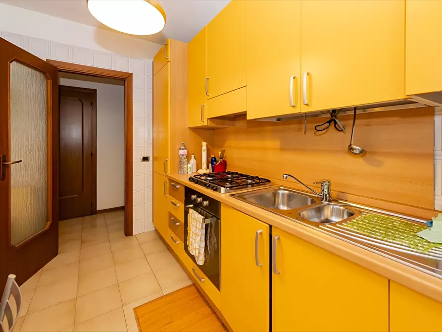 Immagine 9 di Appartamento in vendita  in Via Sallustio a Chieti