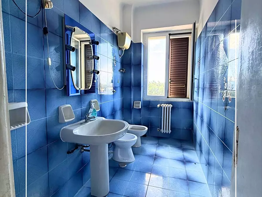 Immagine 15 di Appartamento in vendita  in via lago di garda 5 a Taranto