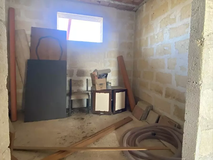 Immagine 14 di Villa in vendita  in contrada fogliaro a Crispiano