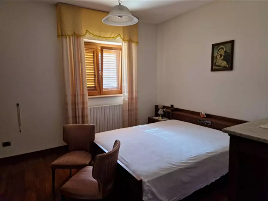 Immagine 22 di Villa in vendita  in Contrada Santone a Isola Del Gran Sasso D'italia