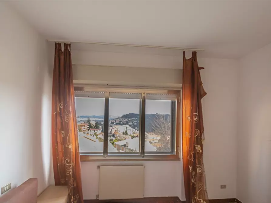 Immagine 21 di Appartamento in vendita  a Chieti