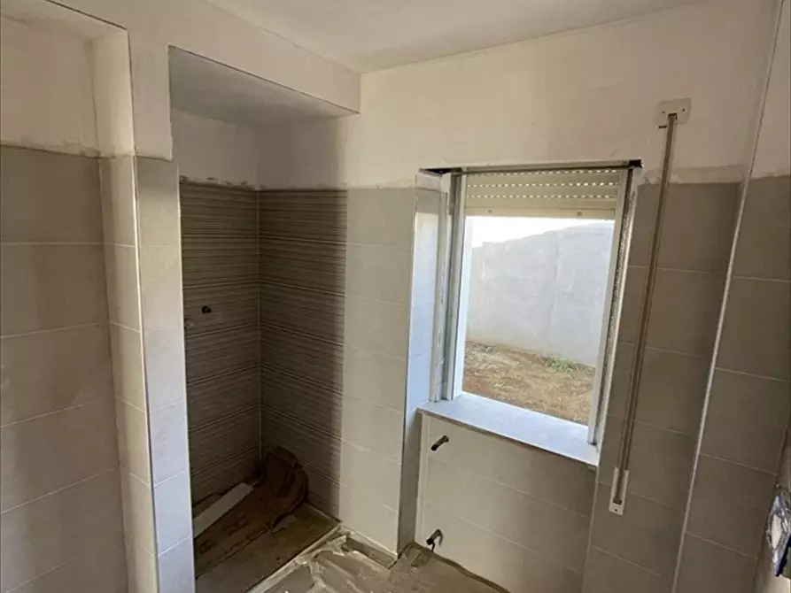 Immagine 21 di Villa in vendita  in Via del Miglioramento  a Anzio