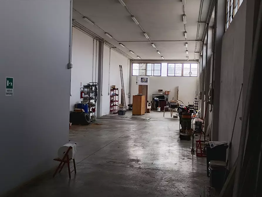 Immagine 3 di Capannone industriale in vendita  in via Penne a Chieti