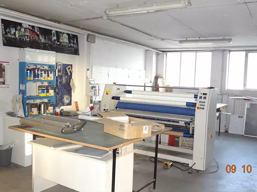 Immagine 9 di Capannone industriale in vendita  in Via Po a San Giovanni Teatino