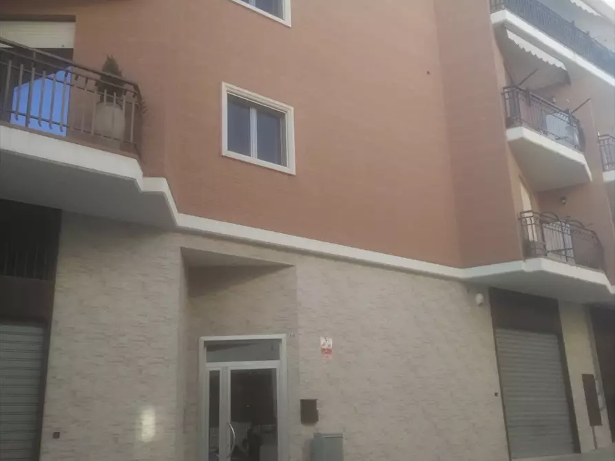 Immagine 1 di Appartamento in vendita  a Cerignola