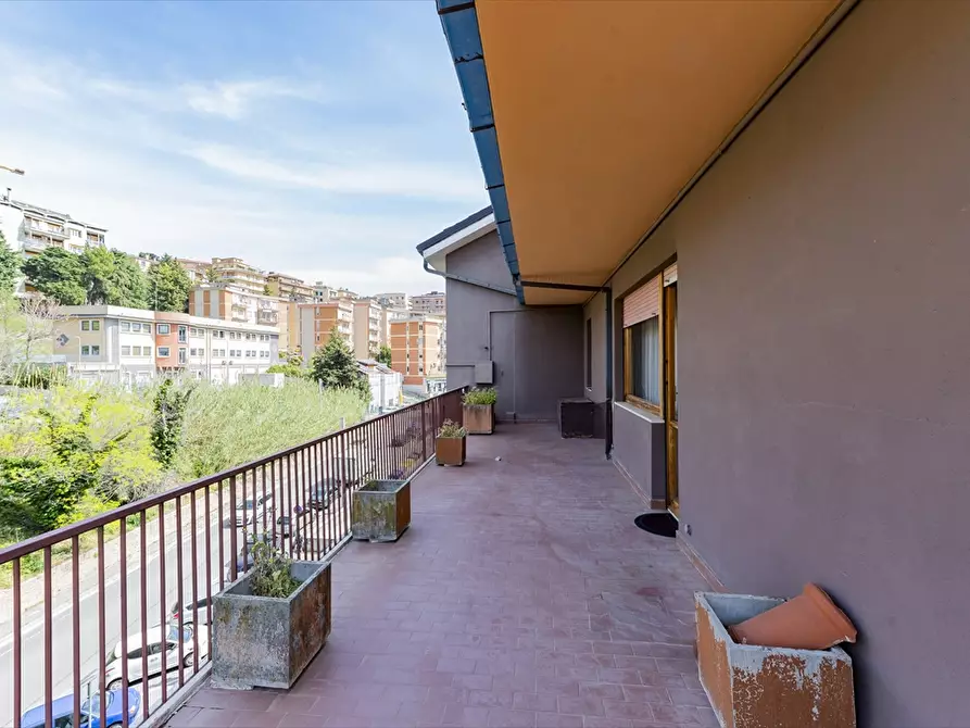 Immagine 26 di Appartamento in vendita  in Via Gen. Spatocco a Chieti