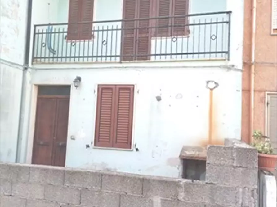 Immagine 29 di Villetta a schiera in vendita  in Via Carbonia n. 4 a Ittiri