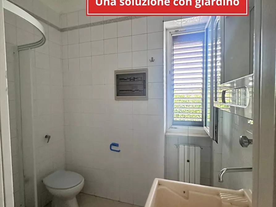 Immagine 16 di Villa in affitto  in via panfili 16 a Taranto