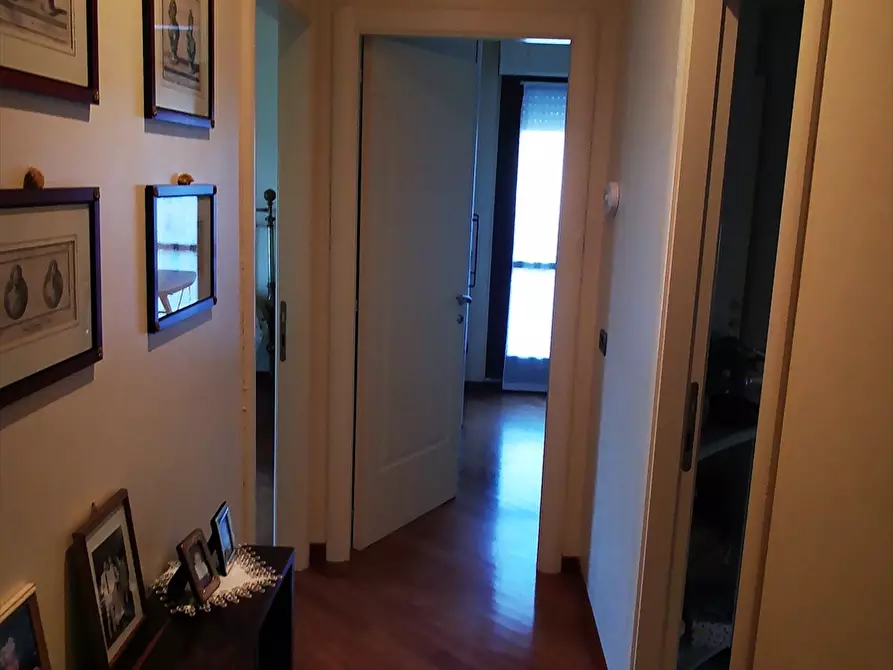 Immagine 15 di Appartamento in vendita  in Via Silvino Olivieri a Chieti