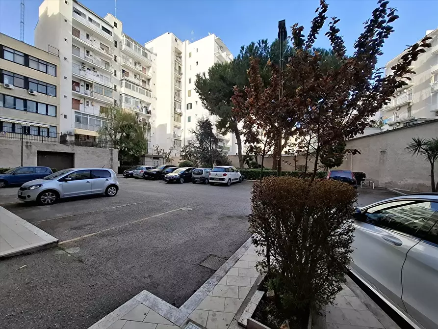 Immagine 22 di Appartamento in vendita  in Via Michele Mirenghi, 51 a Bari