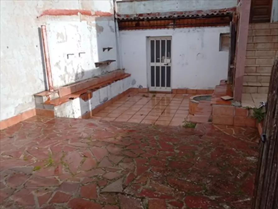 Immagine 3 di Villetta a schiera in vendita  in Via Carbonia n. 4 a Ittiri