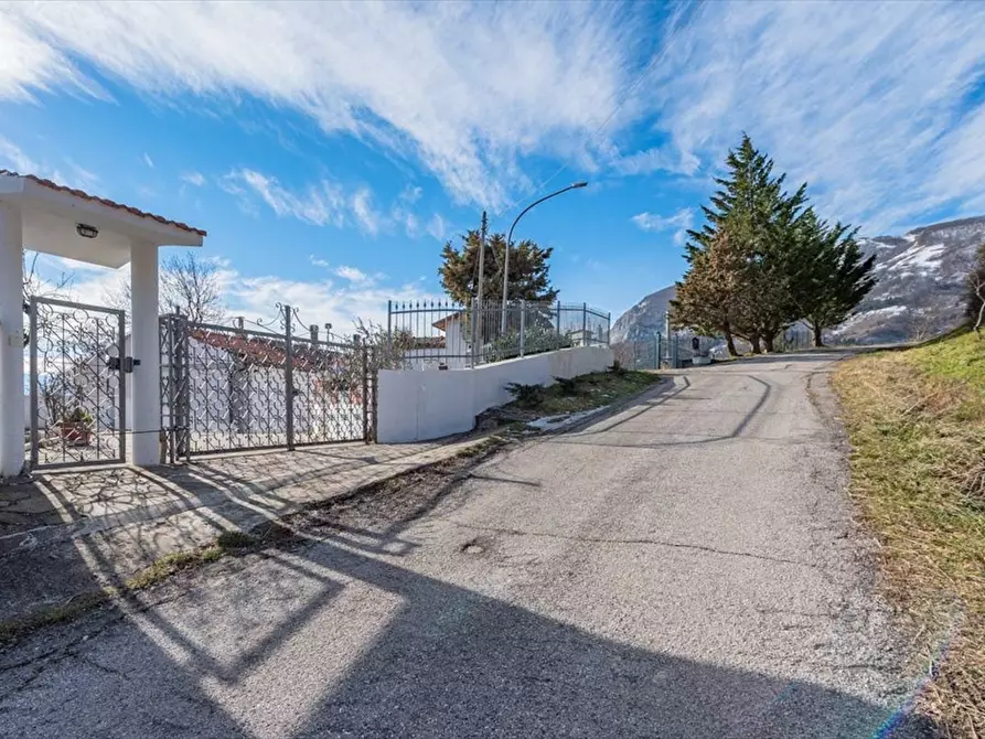 Immagine 25 di Casa indipendente in vendita  a Brittoli