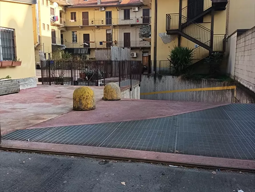 Immagine 18 di Box auto in vendita  in via Franco Faccio 20 a Milano