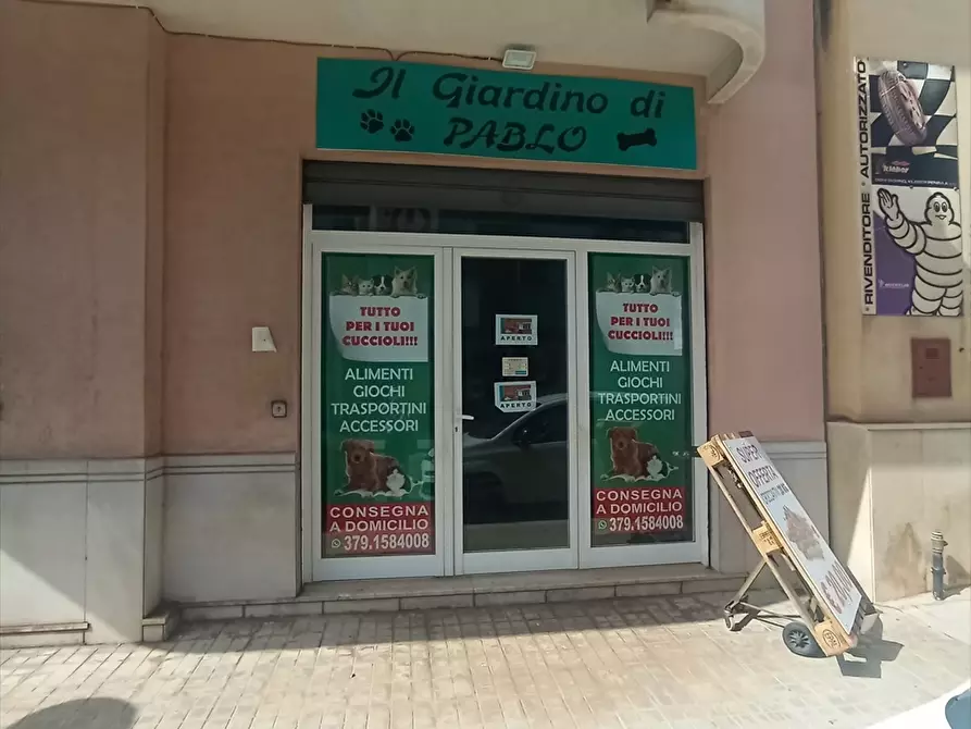 Immagine 1 di Attività commerciale in vendita  in via marconi a Erice