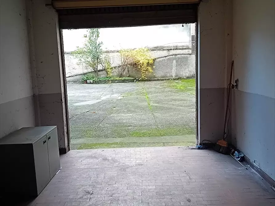 Immagine 18 di Box auto in vendita  a Milano