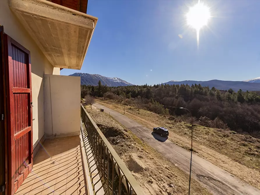 Immagine 12 di Appartamento in vendita  in Via Colle della Croce a Campo Di Giove