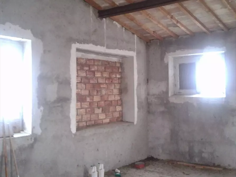 Immagine 4 di Locale residenziale in vendita  in Via Costarelle a Colledimacine