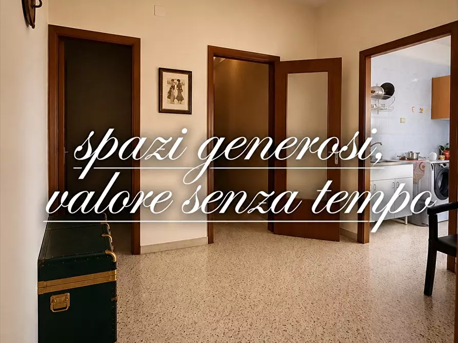 Immagine 2 di Appartamento in vendita  in via principe amedeo 146 a Taranto