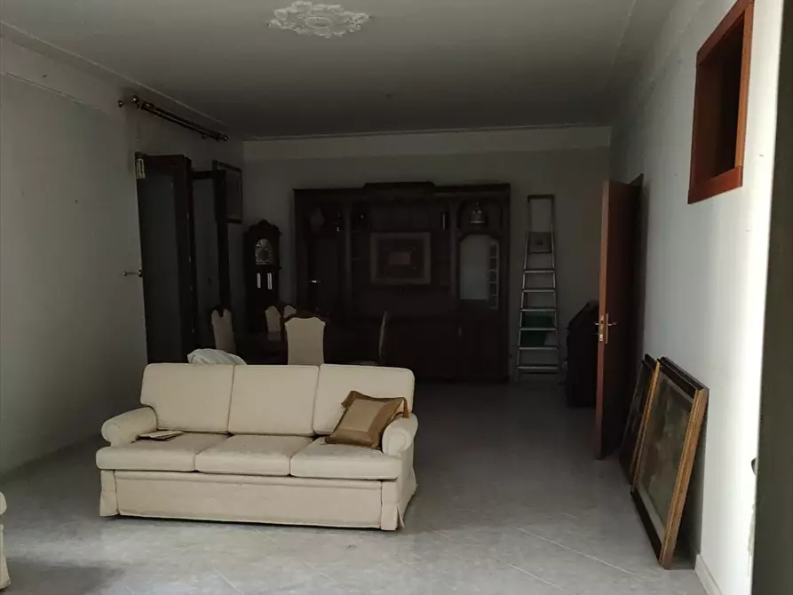 Immagine 12 di Appartamento in vendita  a Cerignola