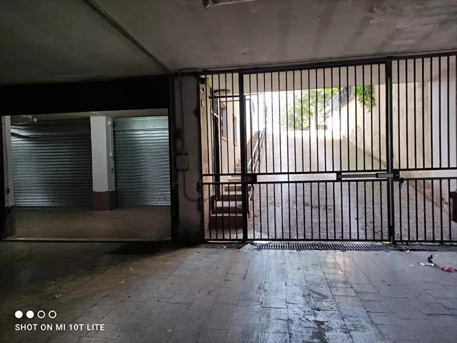 Immagine 2 di Box auto in vendita  a Cerignola