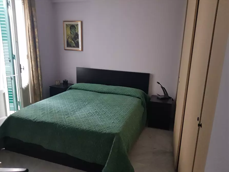 Immagine 20 di Palazzo in vendita  in Largo Fra Pantaleo a Palagiano