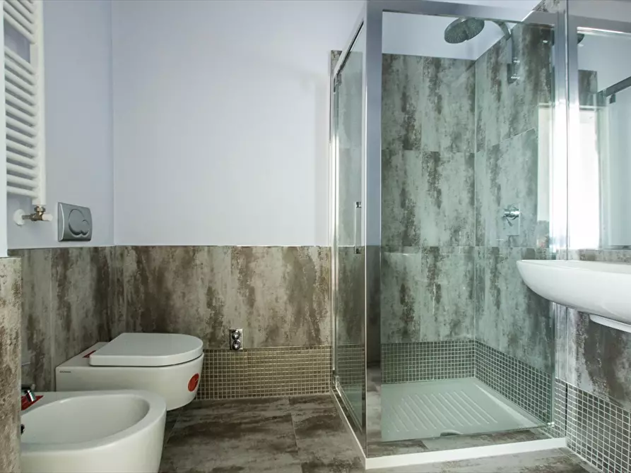 Immagine 7 di Appartamento in vendita  in Via Calefati 112 a Bari