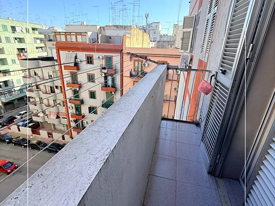 Immagine 3 di Appartamento in vendita  in via fratelli mellone 20 a Taranto