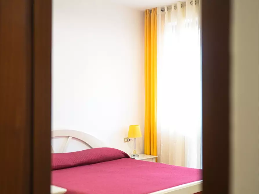 Immagine 11 di Appartamento in vendita  in VIA PIETRO NENNI 170 a San Giovanni Teatino