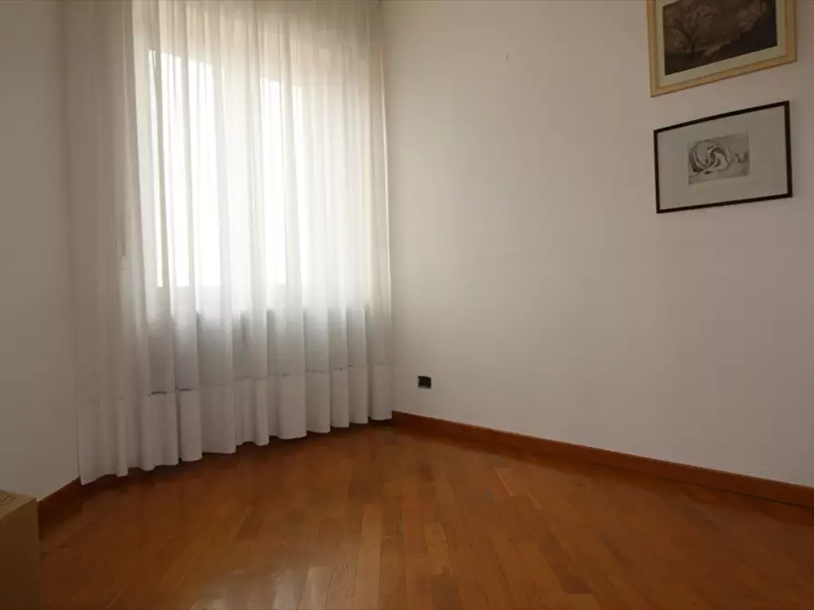 Immagine 6 di Appartamento in vendita  in Corso Acqui a Alessandria