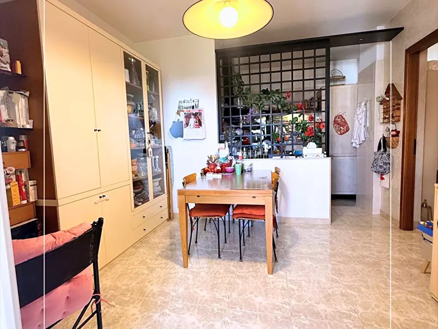 Immagine 15 di Appartamento in vendita  in via scoglio del tonno 51 a Taranto