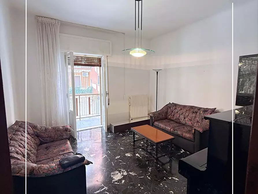 Immagine 10 di Appartamento in vendita  in VIA CAGLIARI 15 a Taranto