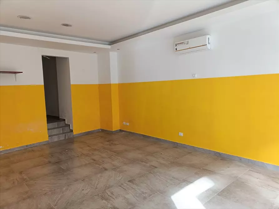 Immagine 2 di Locale commerciale in affitto  in VIA MARCO VEZIO MARCELLO  a Chieti