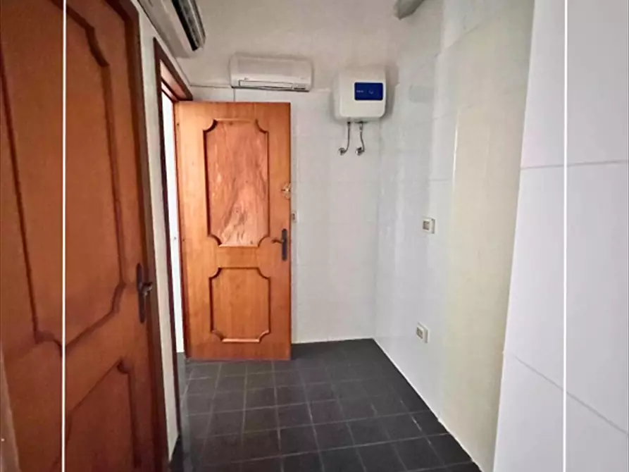 Immagine 16 di Villa in affitto  in corsi vittorio emanuele 144 a Statte