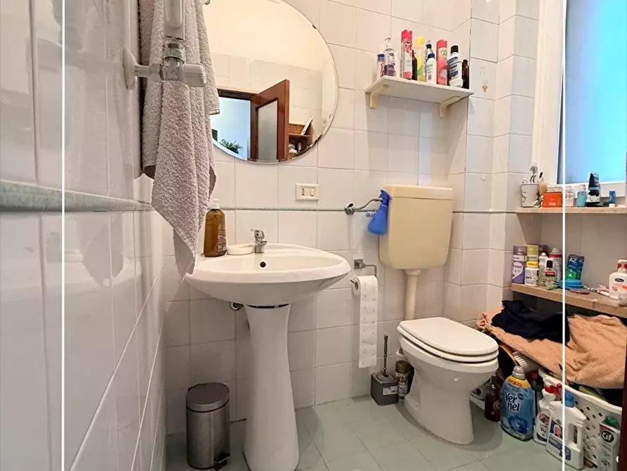 Immagine 21 di Appartamento in affitto  in VIALE MAGNA GRECIA 322 a Taranto