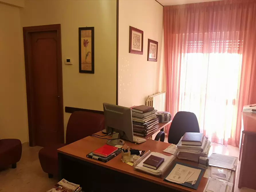 Immagine 8 di Ufficio in affitto  in VIA ROMA  a Ripa Teatina