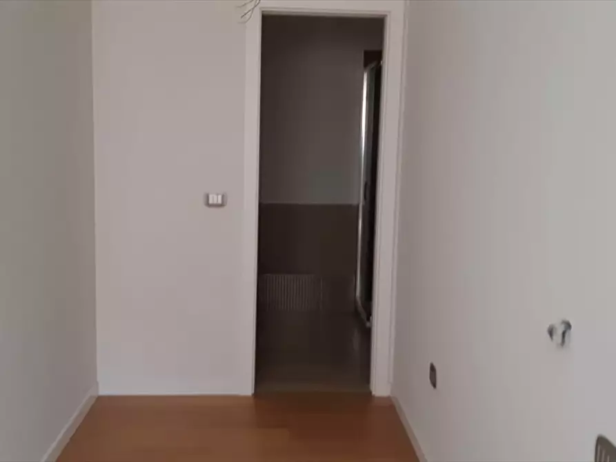 Immagine 7 di Appartamento in vendita  in Via Roberto da Bari 75 a Bari