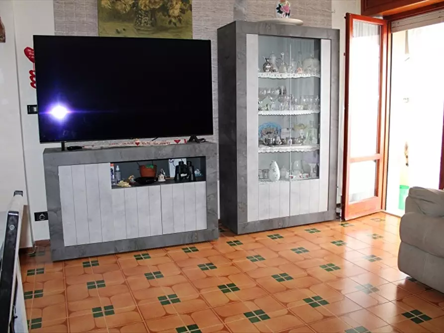 Immagine 9 di Mansarda in vendita  in Via Santa Maria in Piano n. 63 a Loreto Aprutino