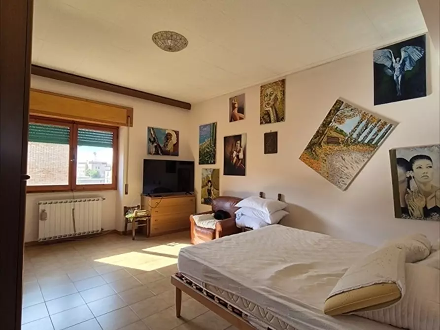 Immagine 13 di Appartamento in vendita  in Via Lazio 15 a Anzio