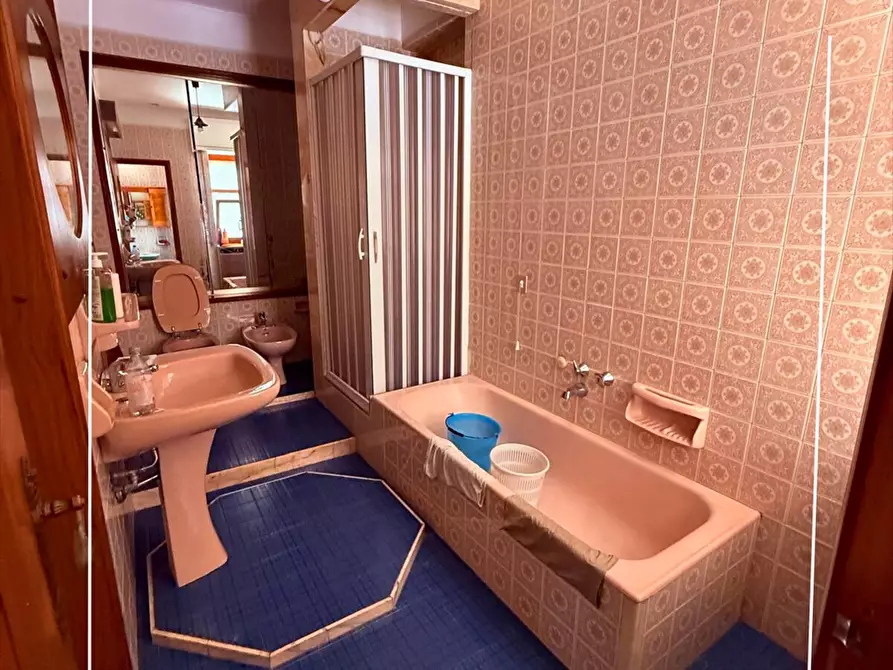 Immagine 20 di Appartamento in vendita  in via sabato 30 a Taranto