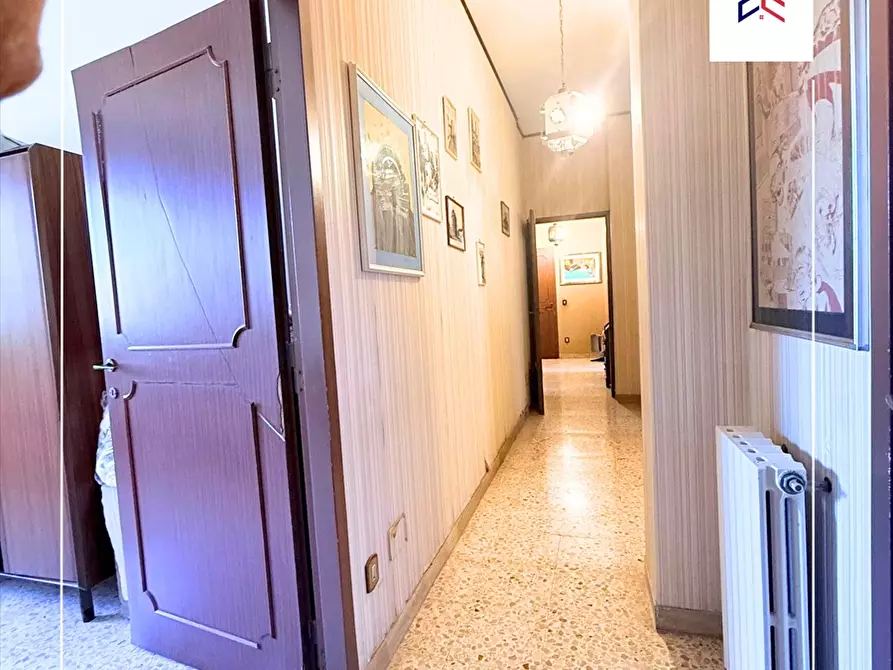 Immagine 15 di Appartamento in vendita  in piazza brodolini 214 a Taranto