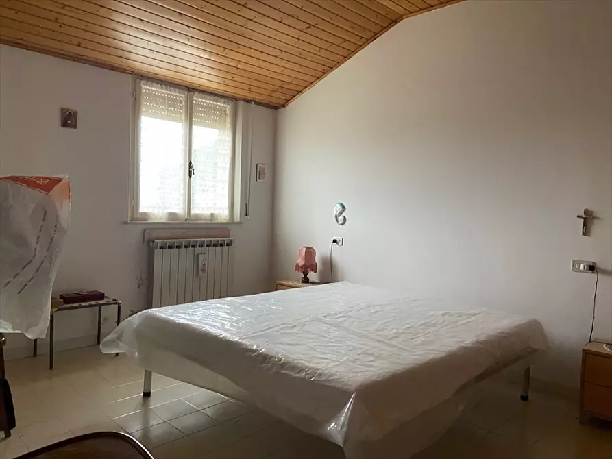 Immagine 7 di Appartamento in vendita  in VIA ROMA 7 CASACASTALDA a Valfabbrica