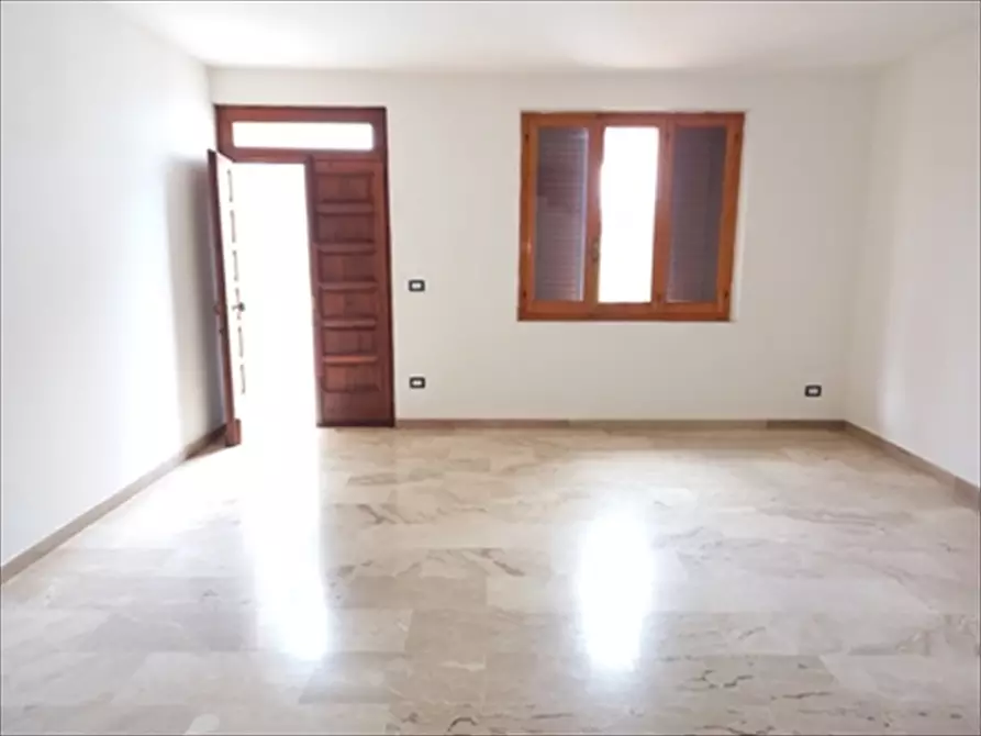 Immagine 9 di Villetta a schiera in vendita  in Via Carbonia n. 4 a Ittiri