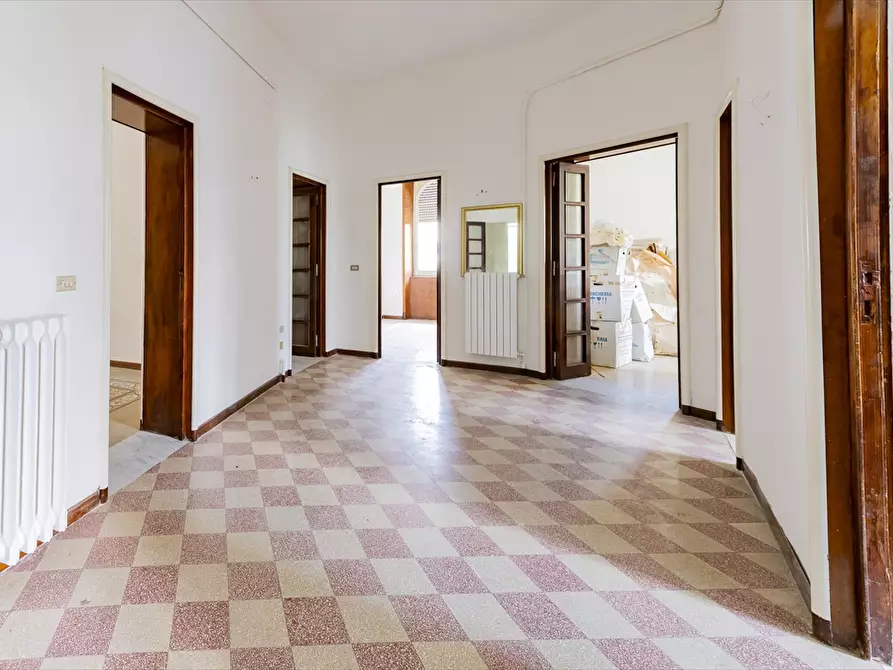 Immagine 2 di Appartamento in vendita  in Viale Amendola a Chieti