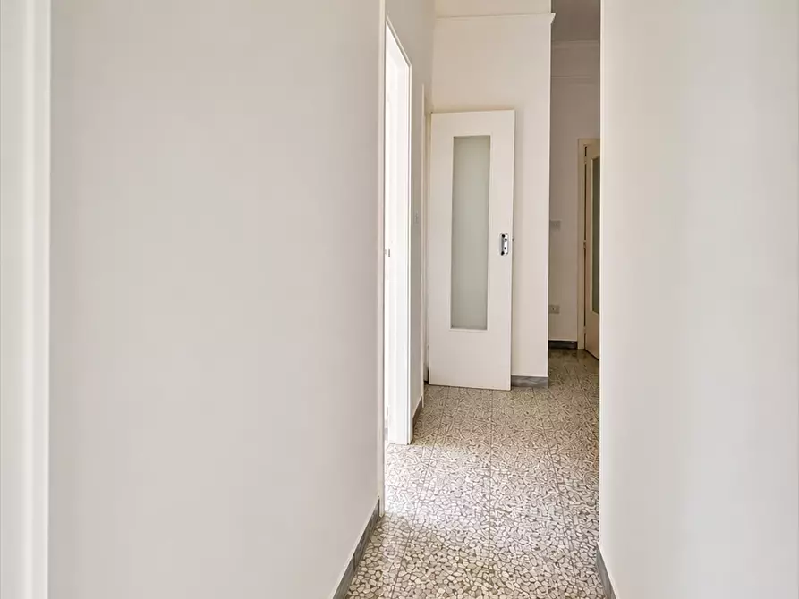 Immagine 9 di Appartamento in affitto  in via plateja 61 a Taranto