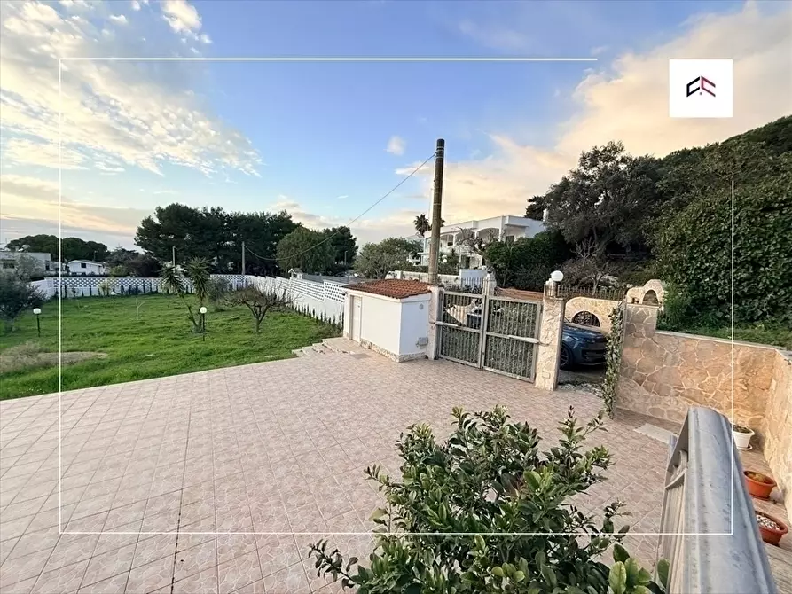 Immagine 9 di Villa in vendita  in VIA SATURO 407 a Leporano